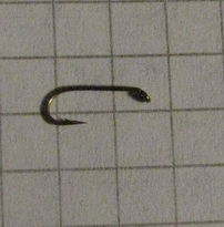������ �IEMCO  FLY HOOK  TMC 100  � 18 Bronze (10 ����)